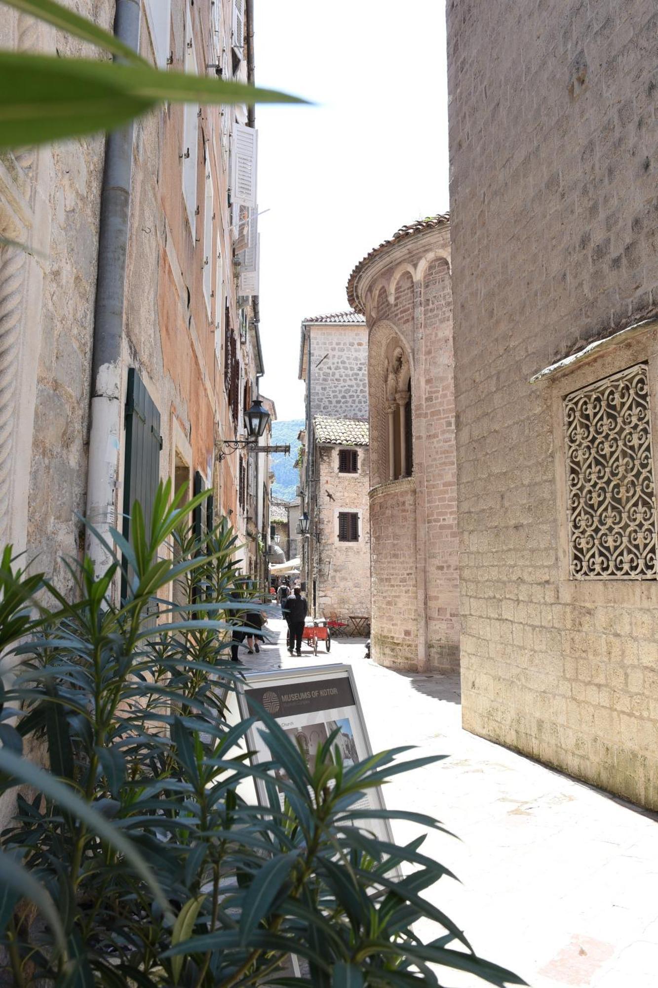 Appartamento Church Bells Cattaro Esterno foto